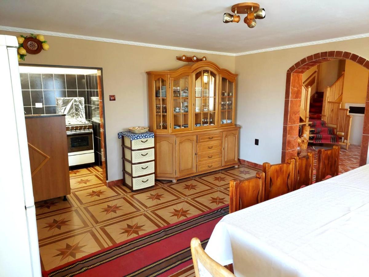 Casa Neagu Ξενοδοχείο Κοβάσνα Εξωτερικό φωτογραφία